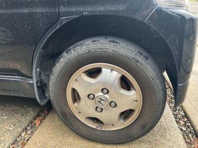 Car thumbnail 3