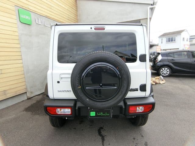 Car thumbnail 2