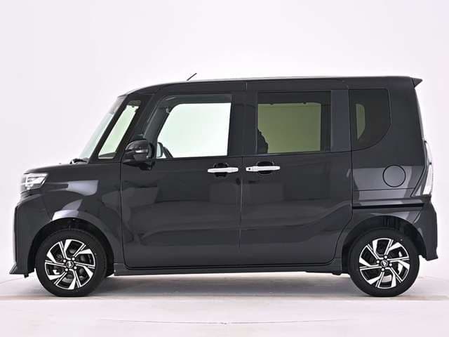 Car thumbnail 3