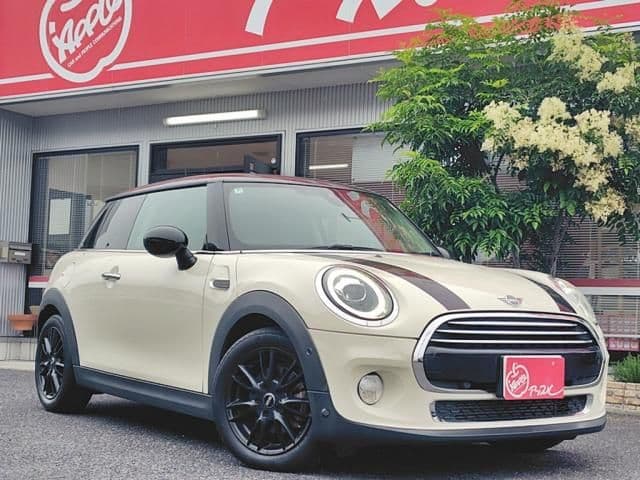 Car thumbnail 3