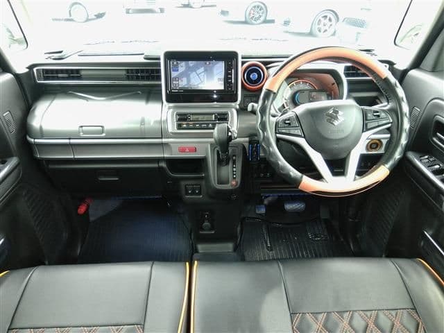 Car thumbnail 3