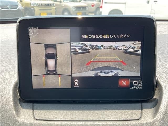 Car thumbnail 4
