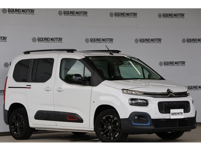 Car thumbnail 4