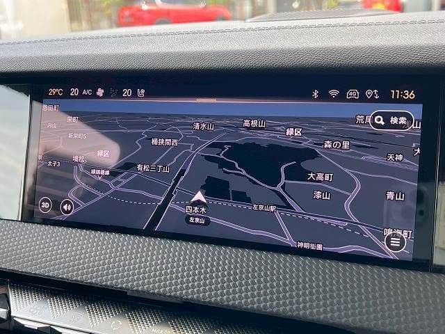 Car thumbnail 3