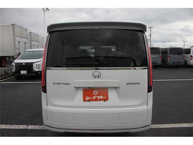 Car thumbnail 4