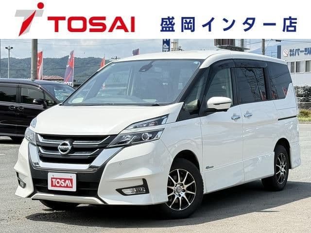 NISSAN
