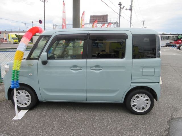 Car thumbnail 3