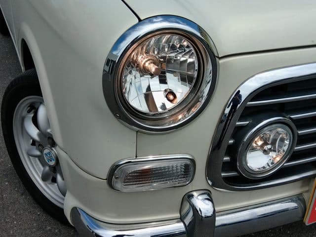 Car thumbnail 4
