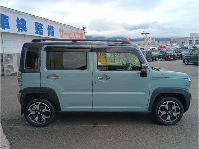 Car thumbnail 4