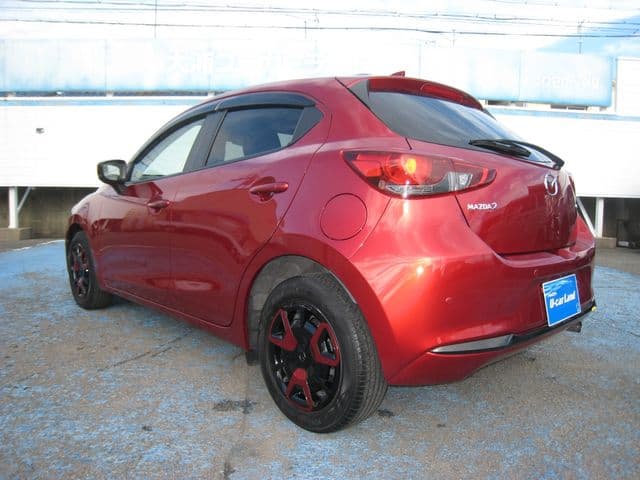 Car thumbnail 3