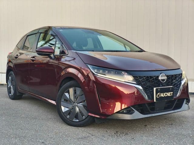 NISSAN