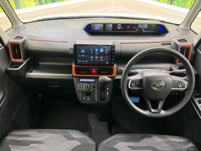 Car thumbnail 2