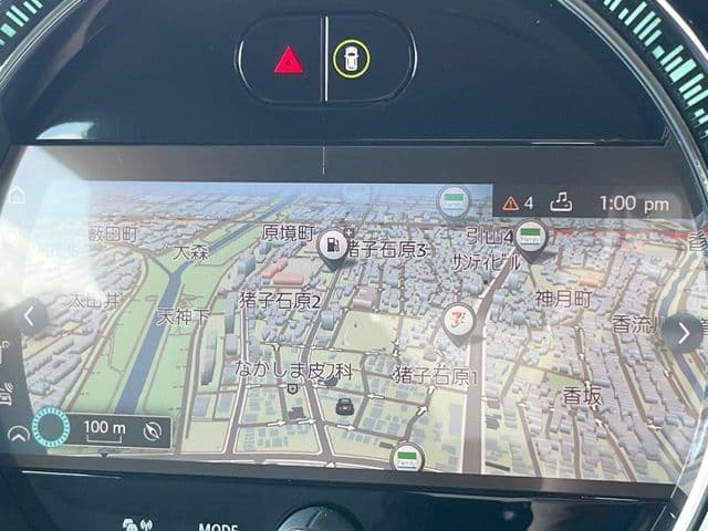 Car thumbnail 4