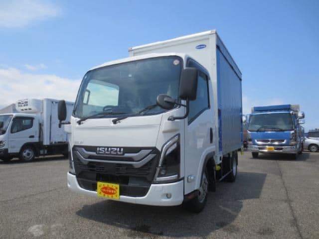 ISUZU