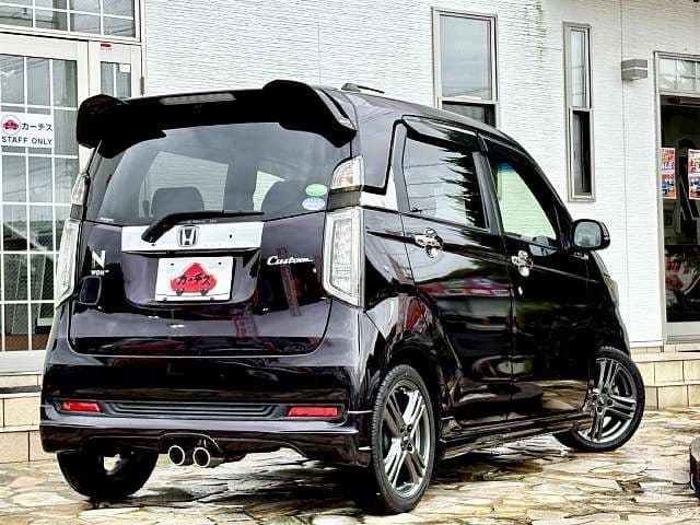Car thumbnail 3