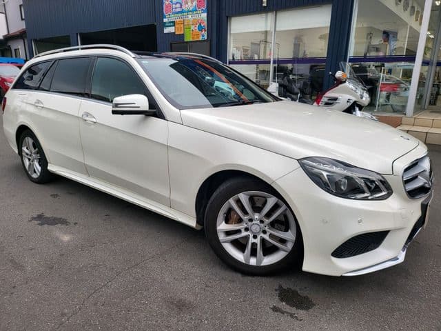 MERCEDES BENZ