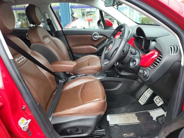 Car thumbnail 4