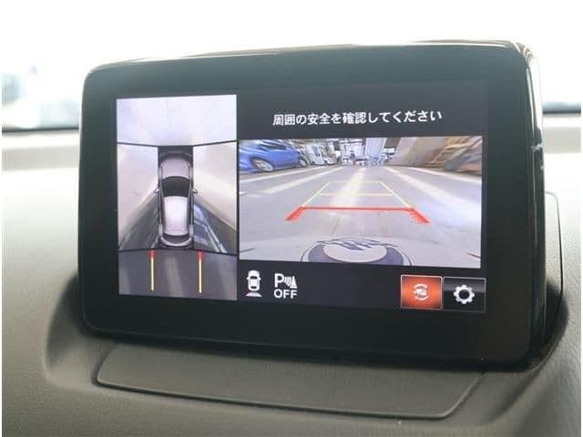Car thumbnail 4