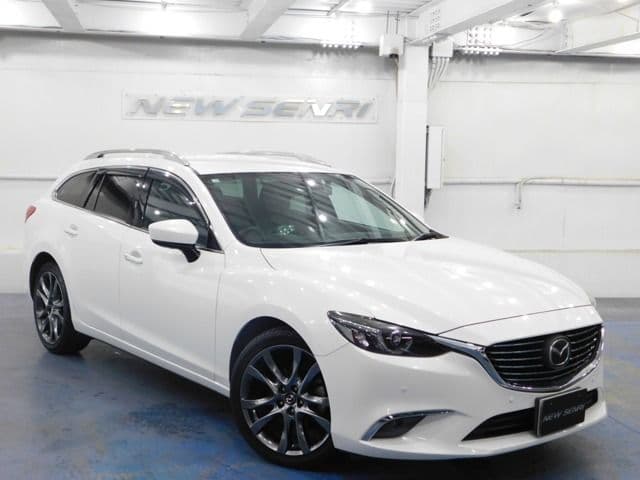 Car image 1