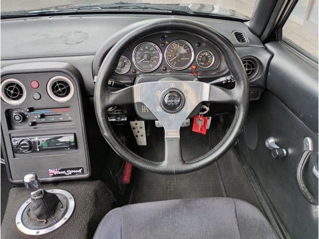 Car thumbnail 2