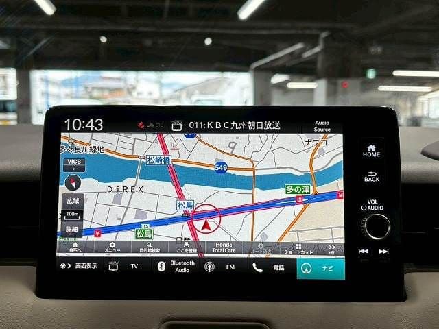 Car thumbnail 3