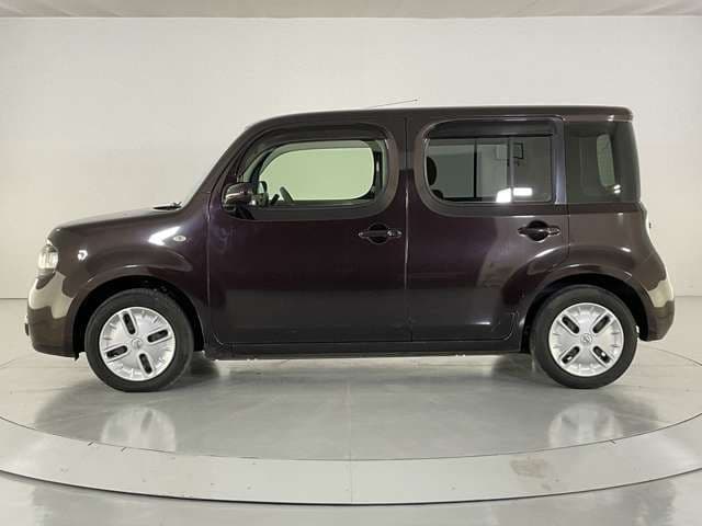 Car thumbnail 3