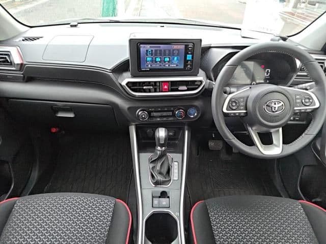 Car thumbnail 3