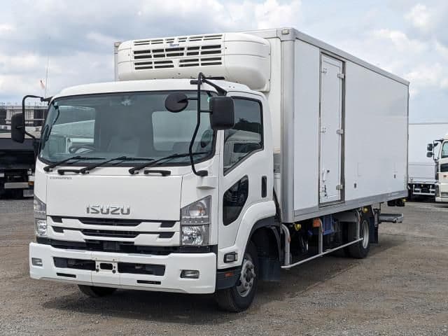 ISUZU