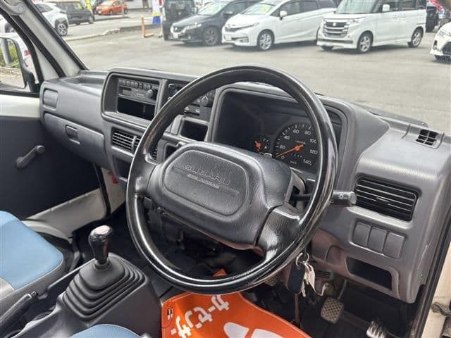 Car thumbnail 4