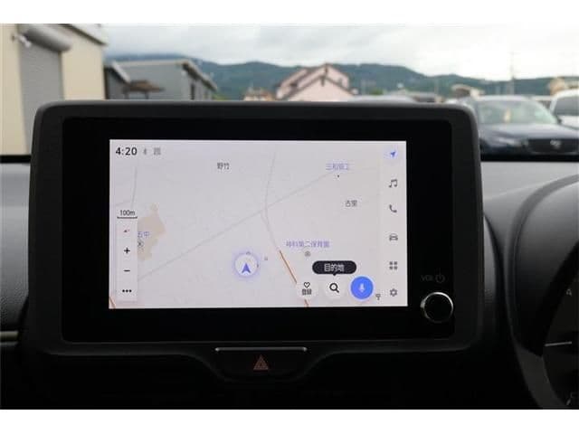 Car thumbnail 3