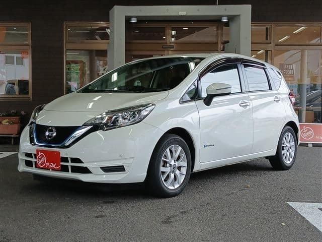 NISSAN