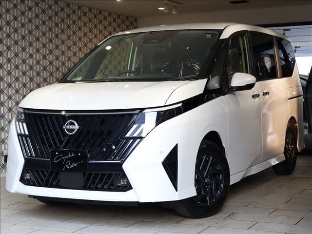NISSAN