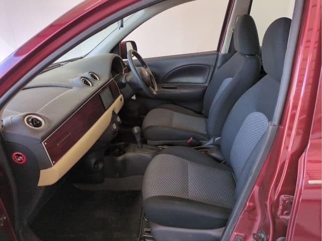 Car thumbnail 4