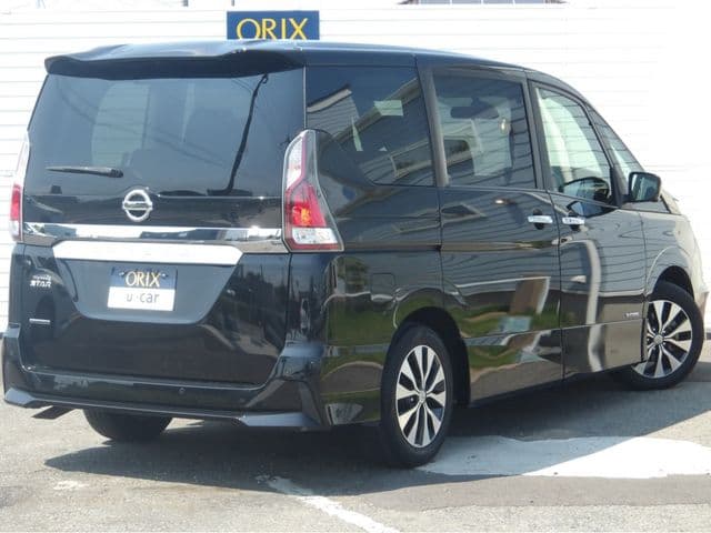 Car thumbnail 3