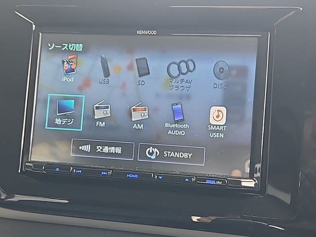 Car thumbnail 3