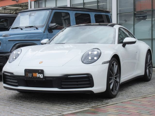 PORSCHE