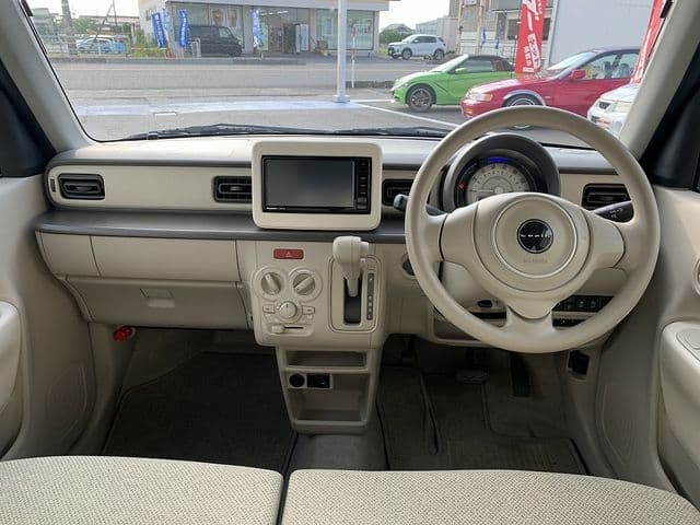 Car thumbnail 3