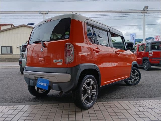 Car thumbnail 3