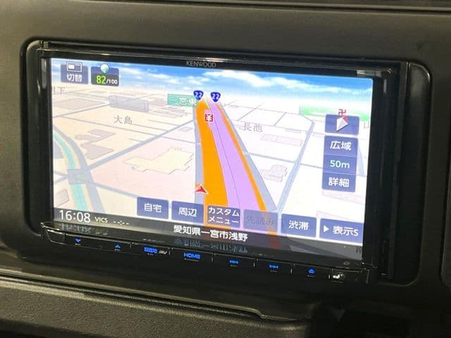 Car thumbnail 3