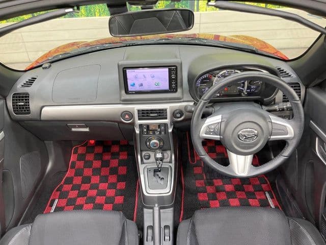Car thumbnail 2