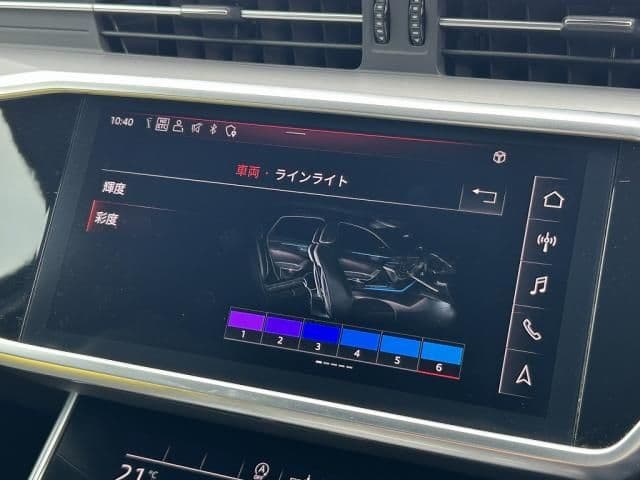 Car thumbnail 4
