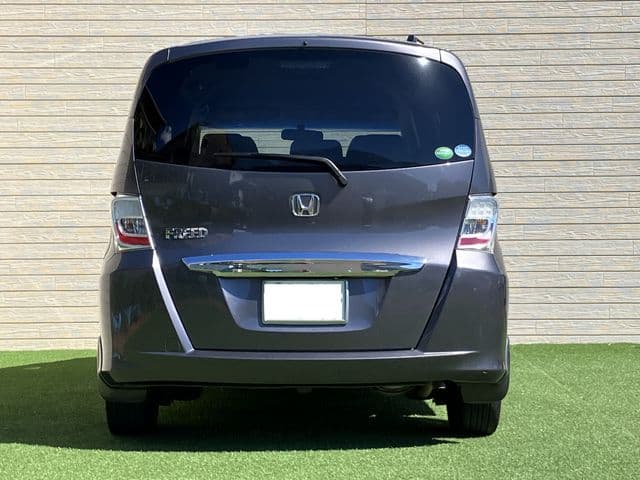 Car thumbnail 4