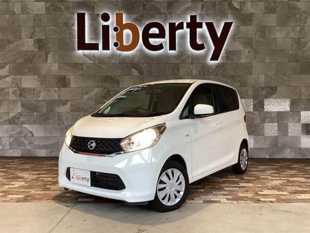 NISSAN