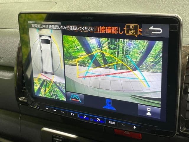 Car thumbnail 4
