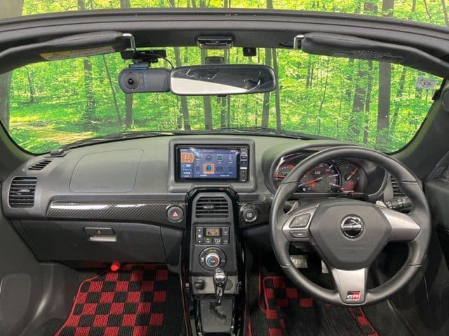 Car thumbnail 2