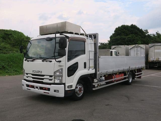ISUZU