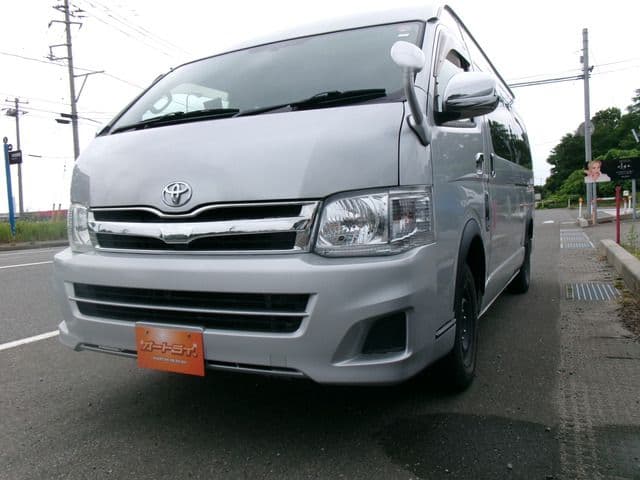 Car thumbnail 3