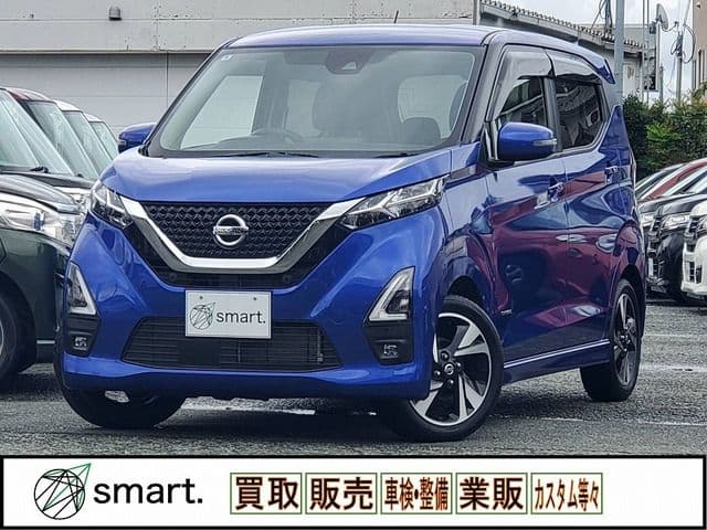 NISSAN