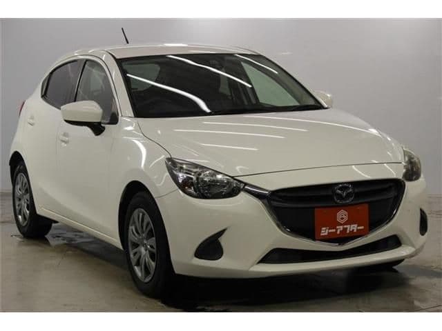 Car thumbnail 3