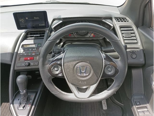 Car thumbnail 3